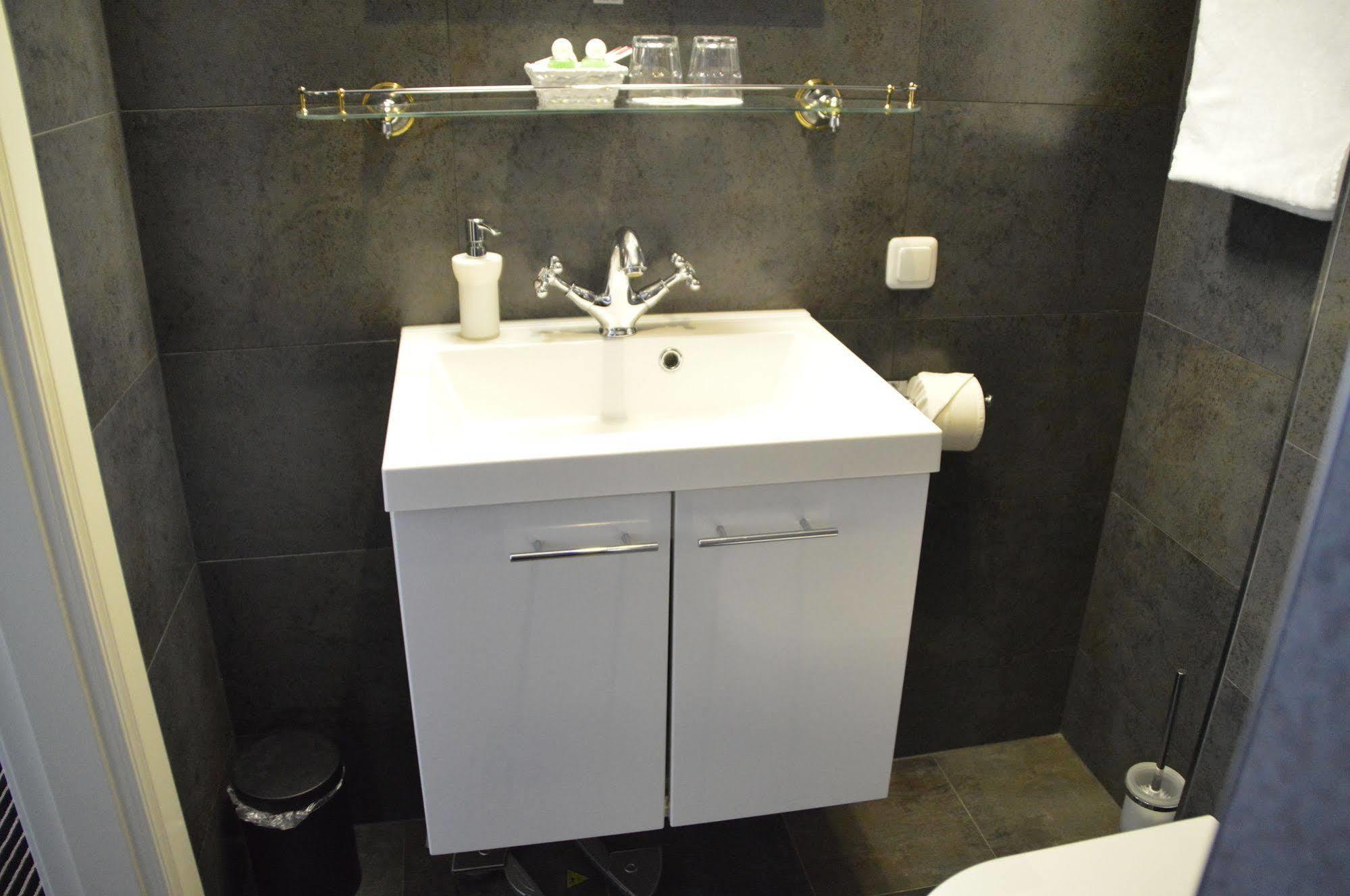 Eefde Hotel Garni Villa Arrisja מראה חיצוני תמונה